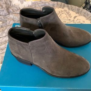 NWOT Gray Faux Suede Zip Up Booties